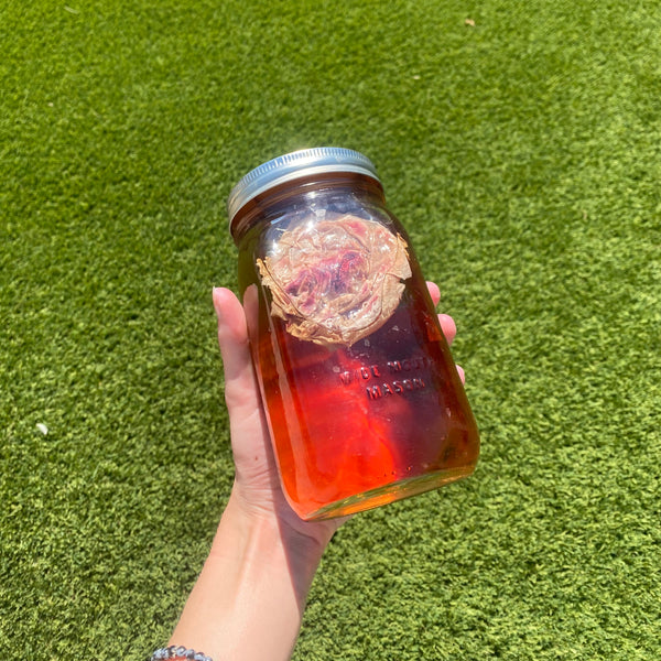 How to Brew Sun Tea Safely