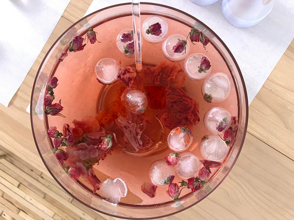 Lazy girl rosé (Rose cranberry peach mocktail)